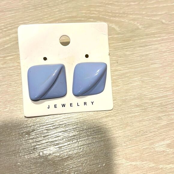 Light blue earrings - Picture 1 of 1